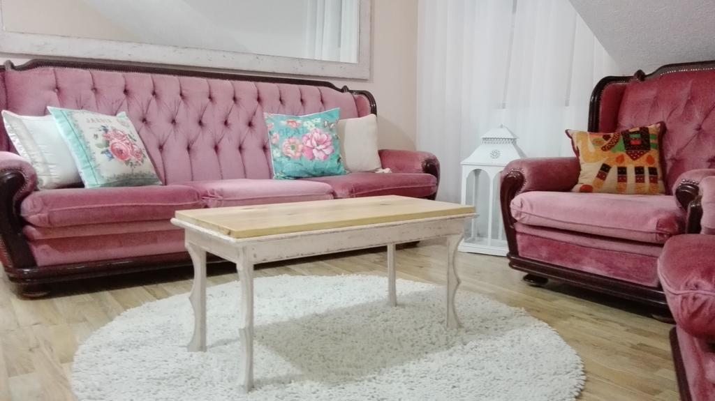 Apartment Dadi Cetynia Zewnętrze zdjęcie