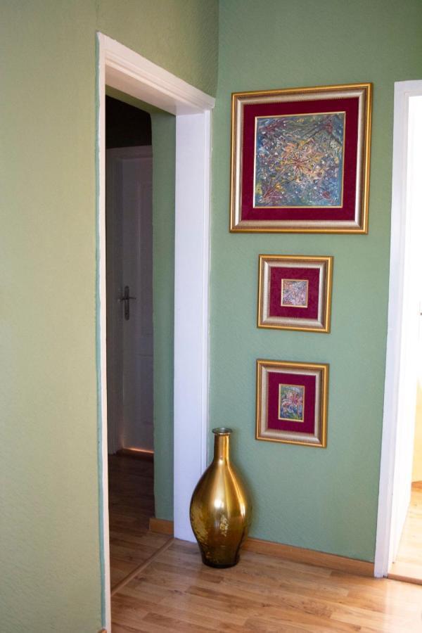 Apartment Dadi Cetynia Zewnętrze zdjęcie